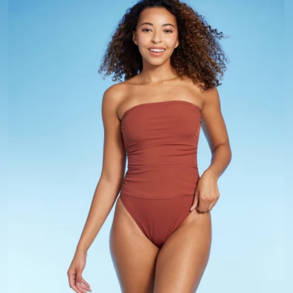 NWT Shade & Shore Swimsuit